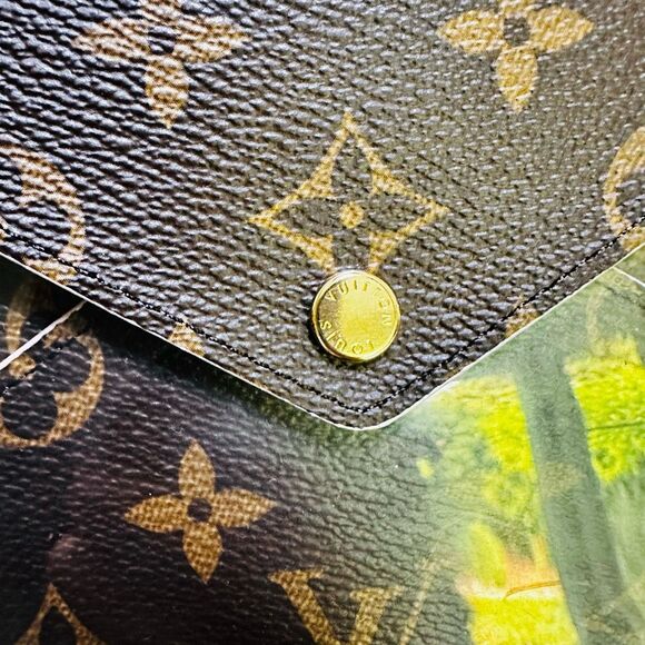 Brand New Louis Vuitton Kirigami GM with accessories - Picture 4 of 15